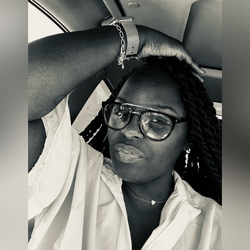Meet your Posher, Ja'myza